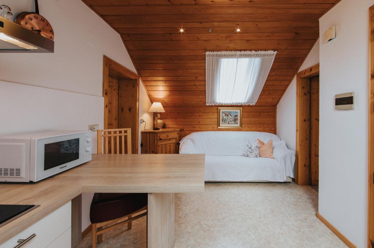 Residence Obermoarhof - Family Apartments With Pool & Playground Vandoies Esterno foto