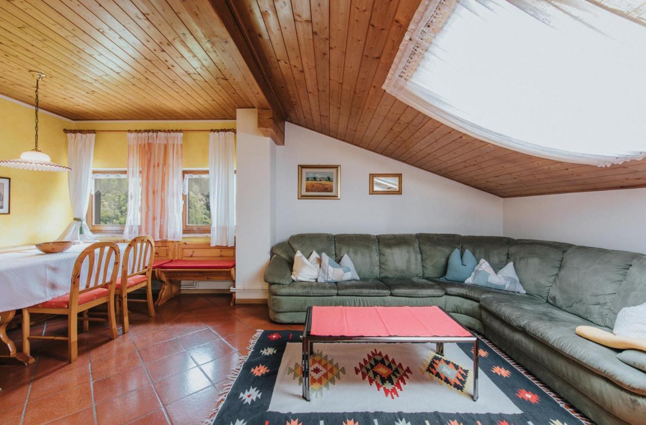 Residence Obermoarhof - Family Apartments With Pool & Playground Vandoies Esterno foto