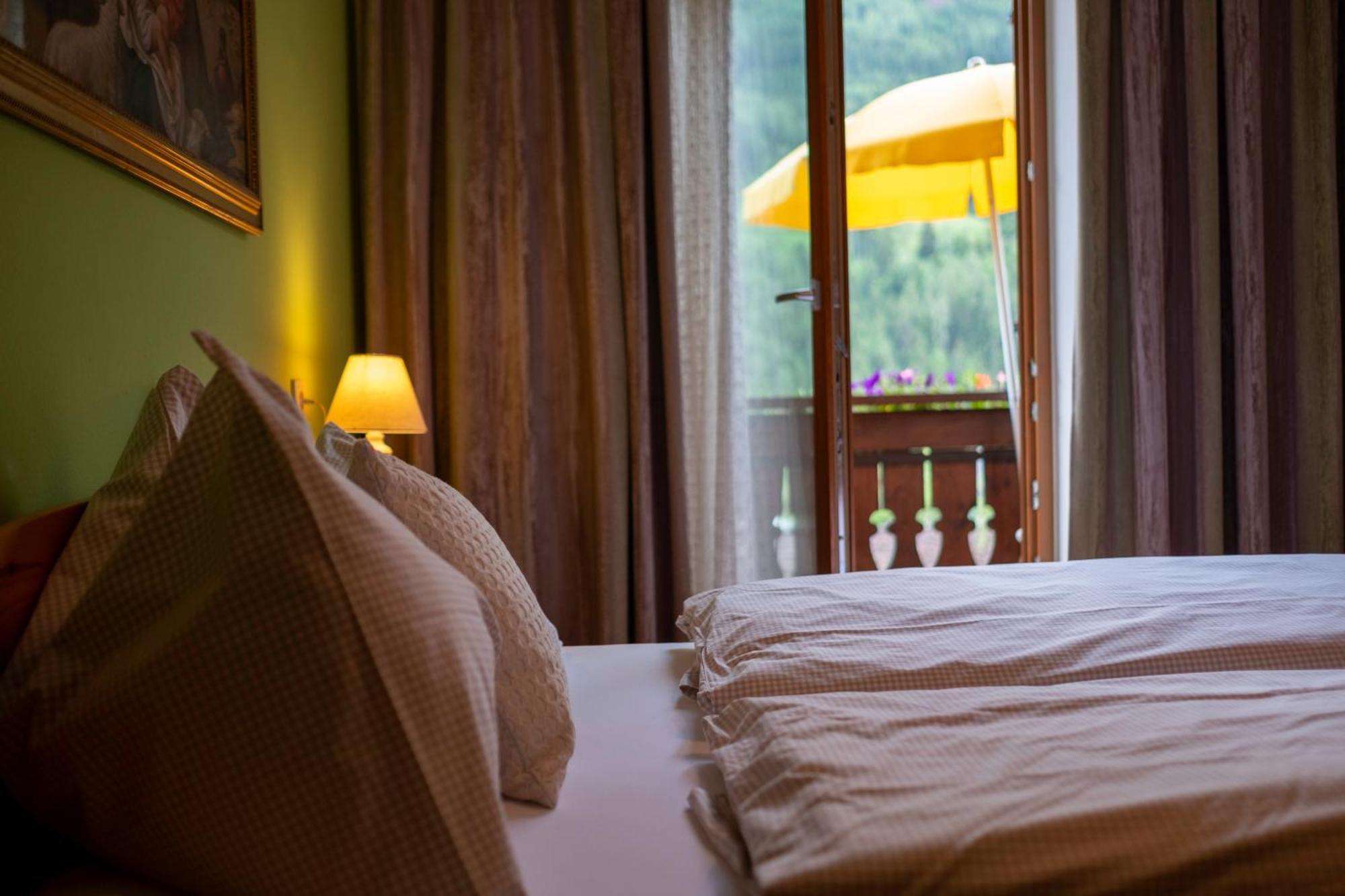 Residence Obermoarhof - Family Apartments With Pool & Playground Vandoies Esterno foto