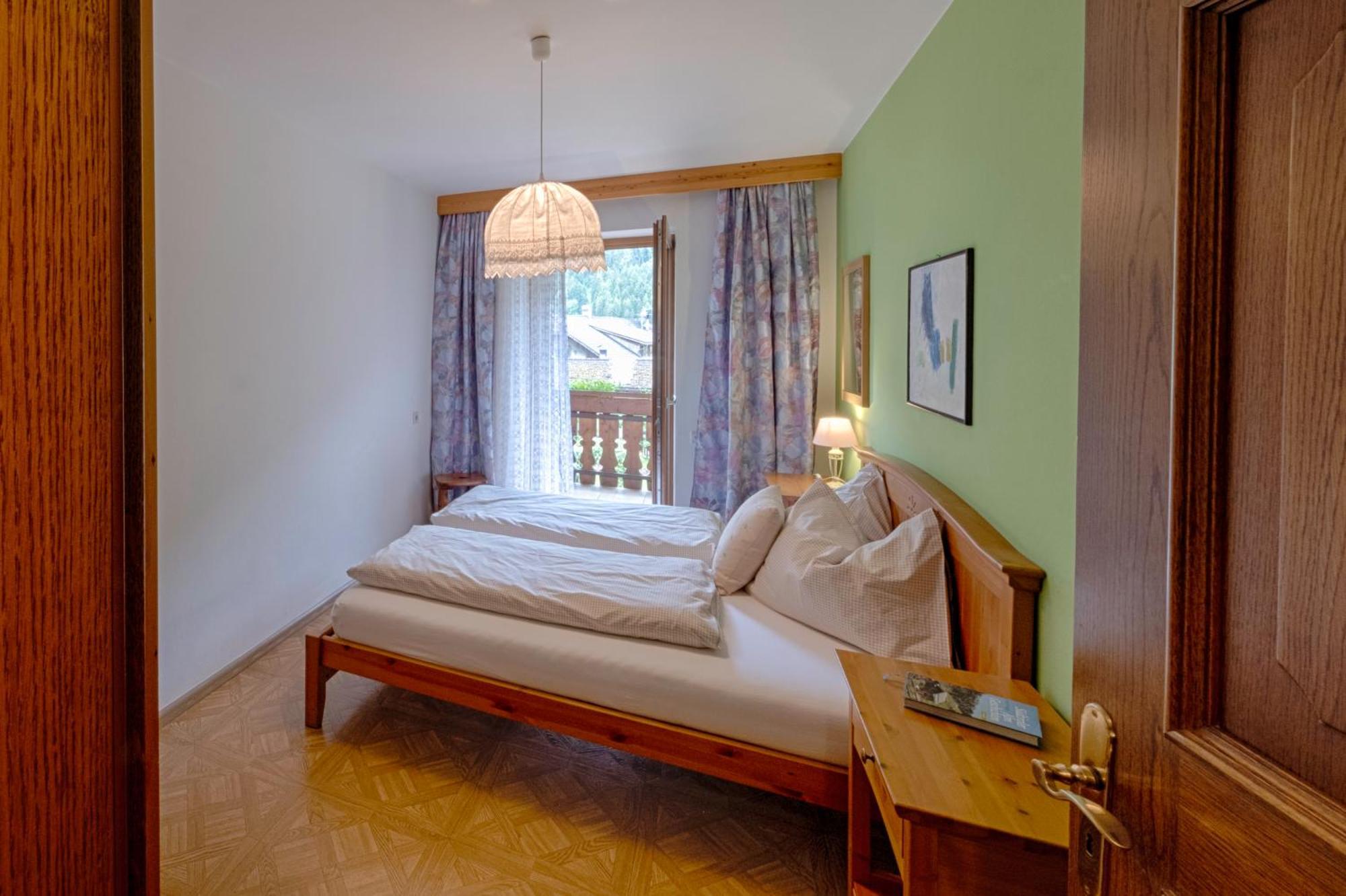 Residence Obermoarhof - Family Apartments With Pool & Playground Vandoies Esterno foto